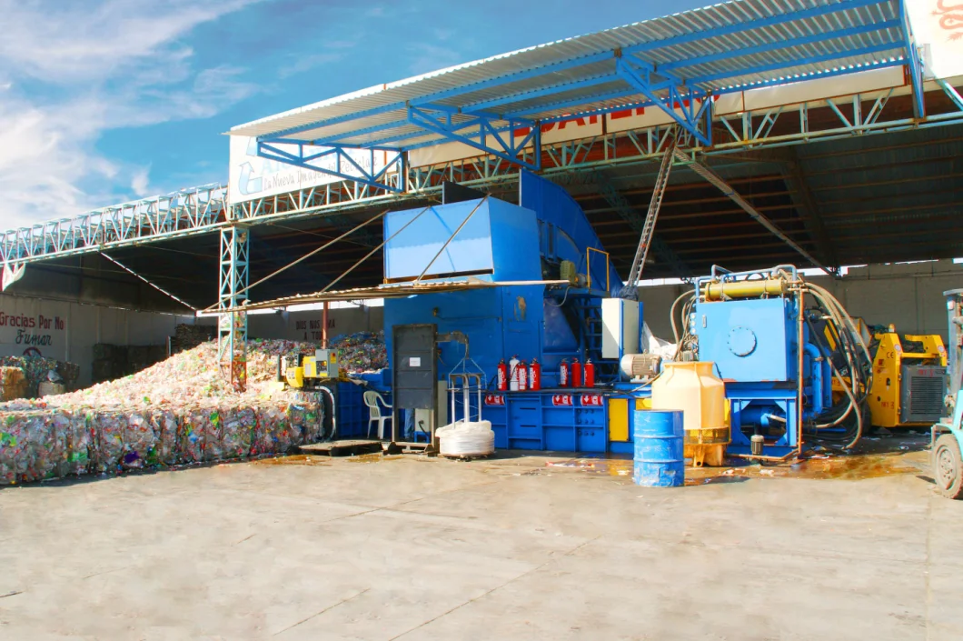 Horizontal Automatic Two RAM Baler for Compressing Pet Bottle